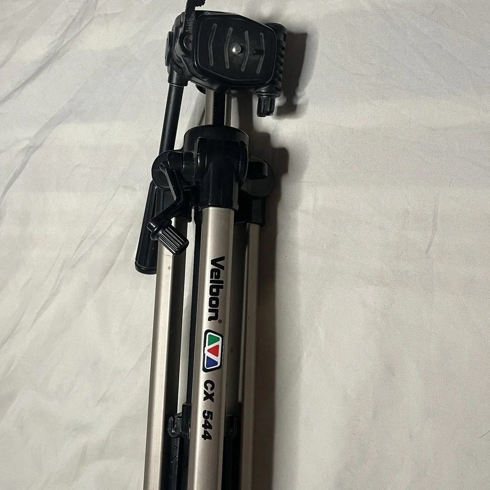 Velbon CX-544 Tripod Fully Extendable Legs Collapsable Lightweight